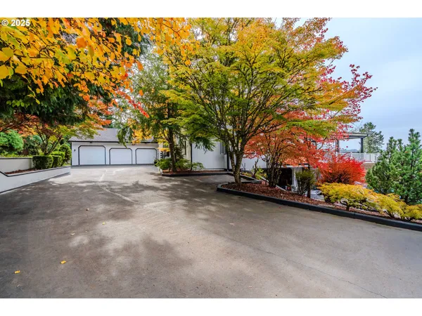 $1,150,000 | 17675 Southeast McKinley, Gresham, OR 97080