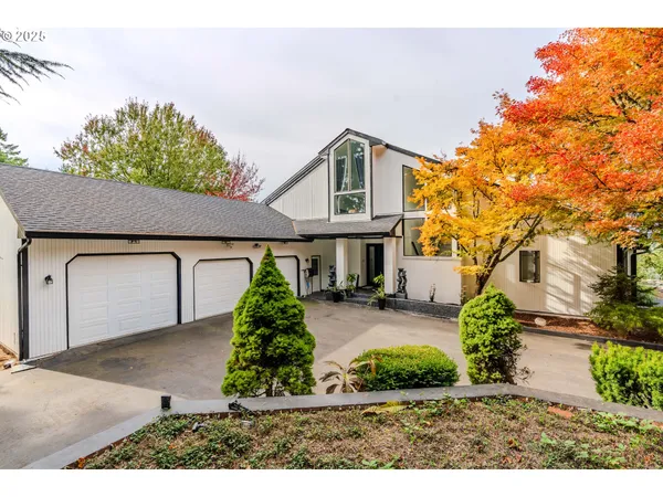 $1,150,000 | 17675 Southeast McKinley, Gresham, OR 97080
