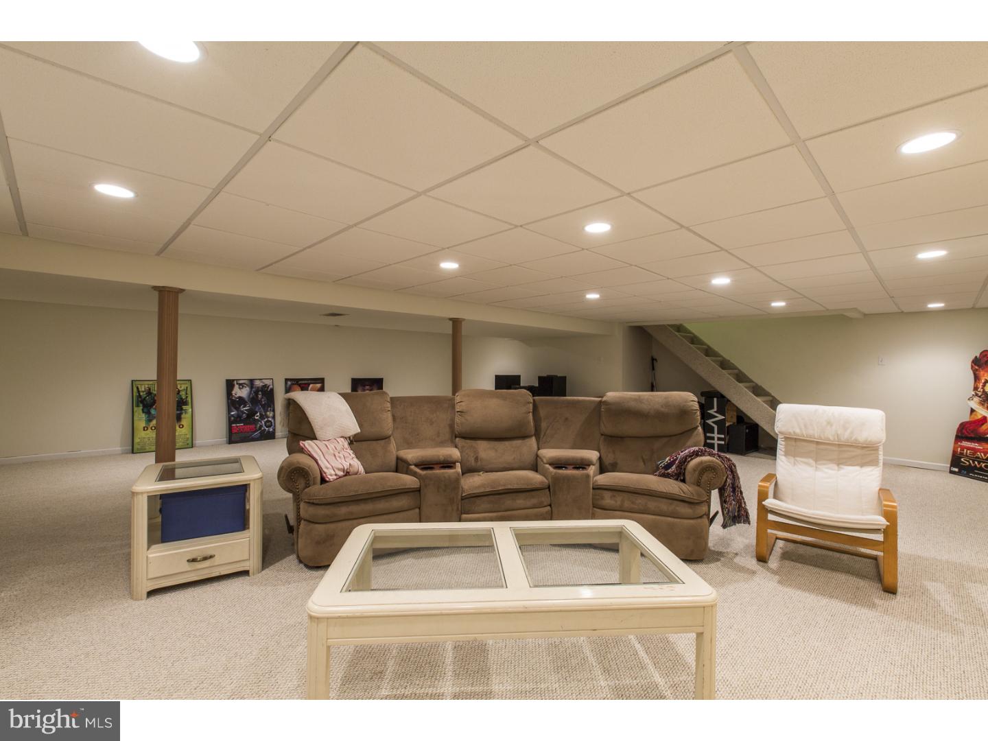 894 Broadmoor Road Huntingdon Valley, PA 19006 - Photo 16 of 24 Gallery Image 16