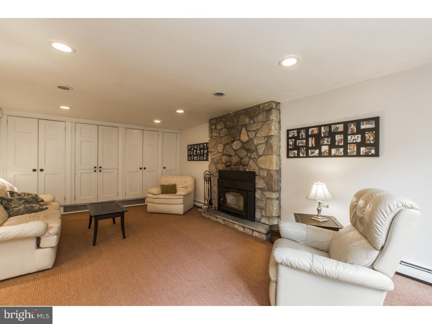894 Broadmoor Road Huntingdon Valley, PA 19006 - Photo 10 of 24 Gallery Image 10