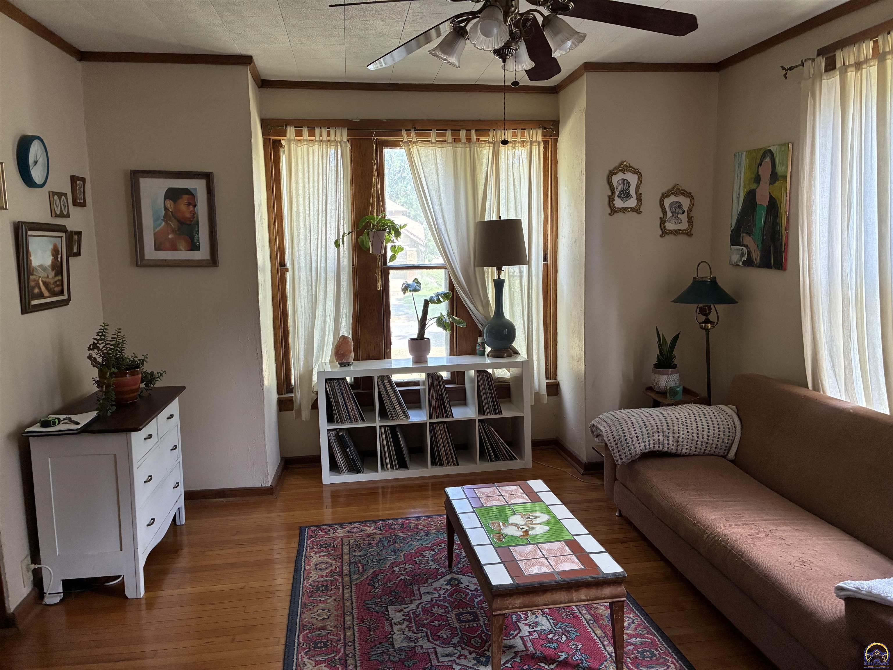 1279 Southwest MacVicar Avenue Topeka, KS 66604 - Photo 13 of 34