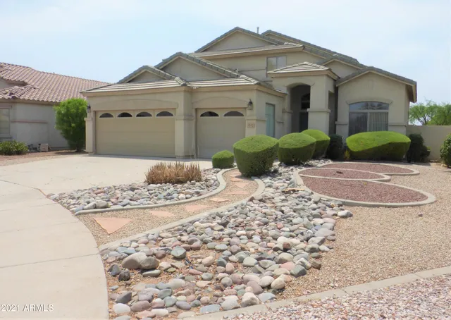 $4,200 | 1042 North Moccasin Trail, Gilbert, AZ 85234