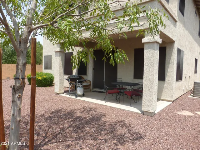 $4,200 | 1042 North Moccasin Trail, Gilbert, AZ 85234