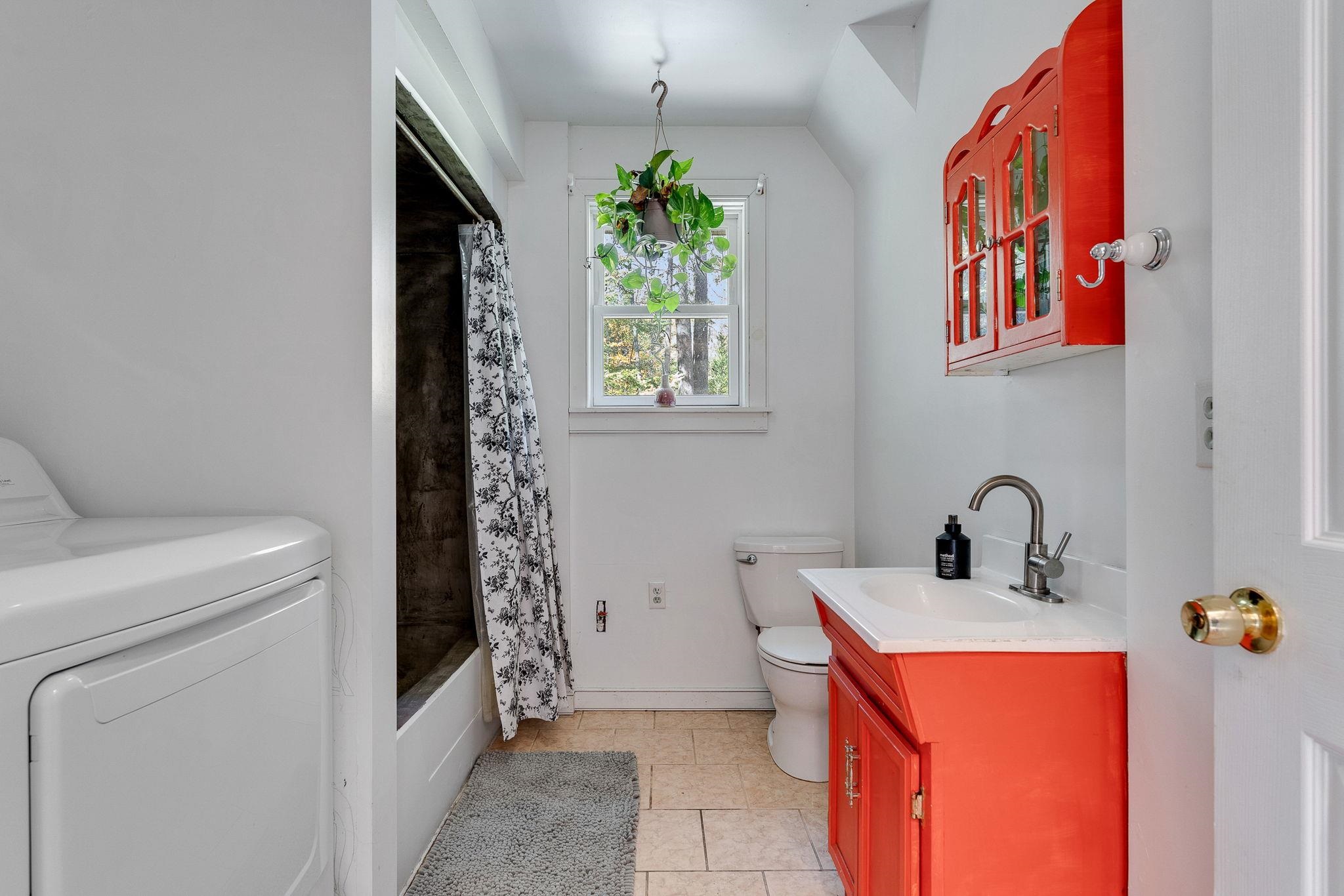 125 Culver Hill Road Middlesex, VT 05602 - Photo 19 of 57