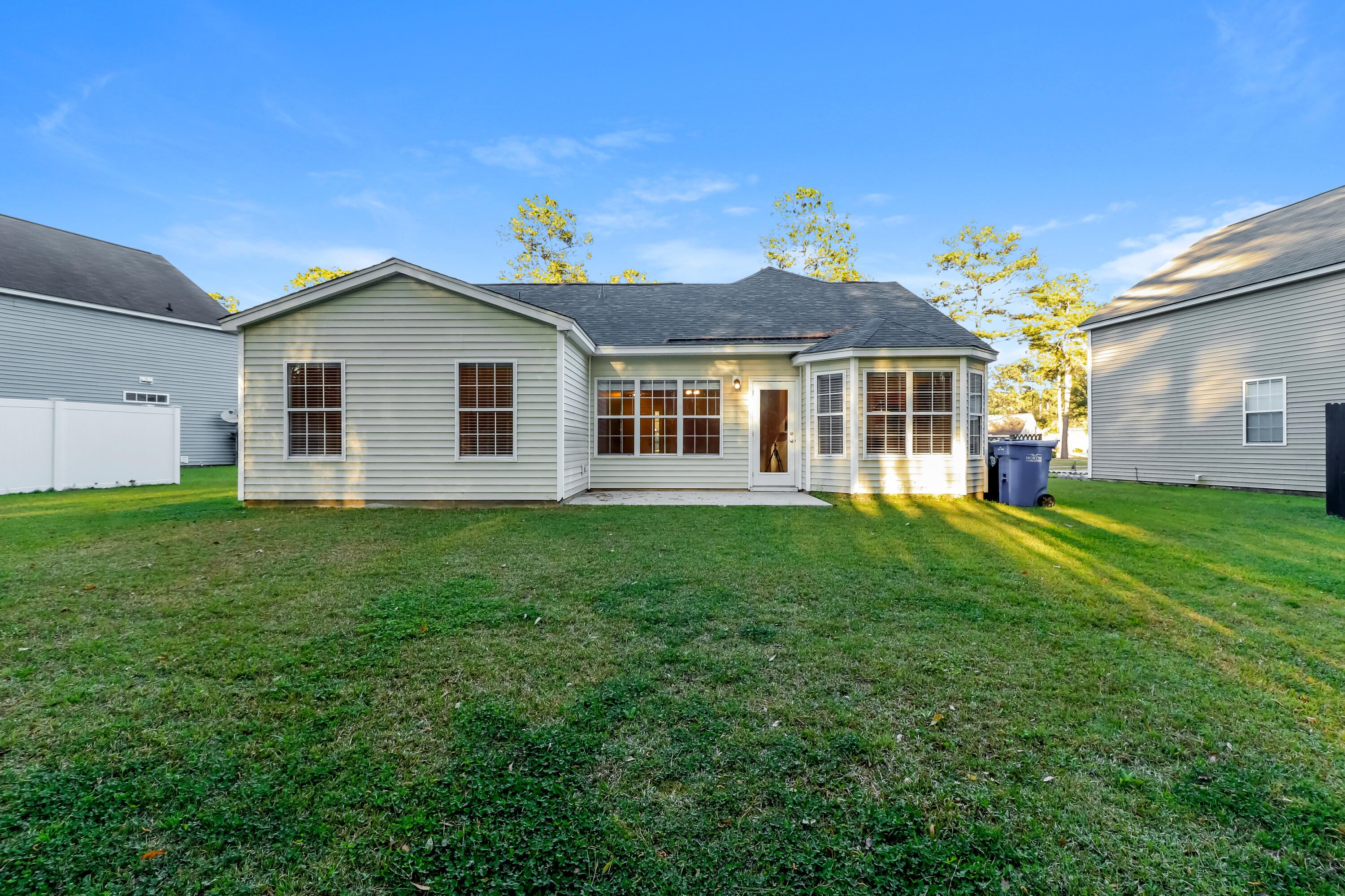 9068 Fieldstone Summerville, SC 29485 - Photo 15 of 15 1004896.9068 Fieldstone Trace - Rear Vie