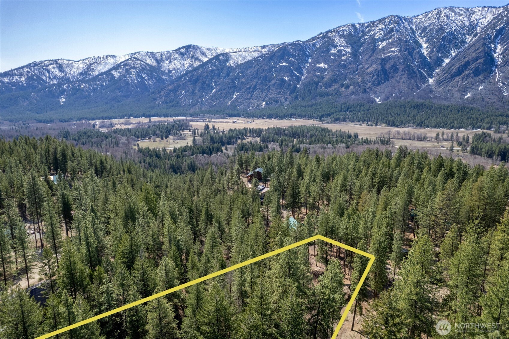 94 Homestead Road Winthrop, WA 98862 - Photo 20 of 26 a view of a lush green field