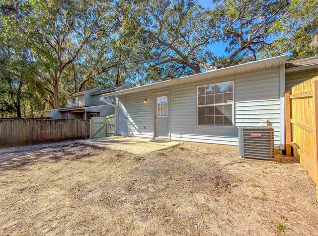 $1,400 | 2415 Talco Hills Drive, Tallahassee, FL 32303