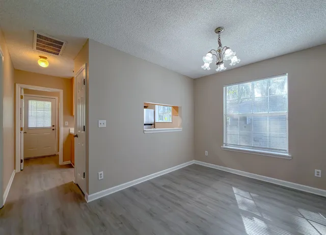 $1,400 | 2415 Talco Hills Drive, Tallahassee, FL 32303