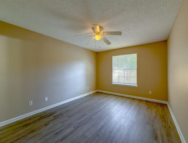 $1,400 | 2415 Talco Hills Drive, Tallahassee, FL 32303