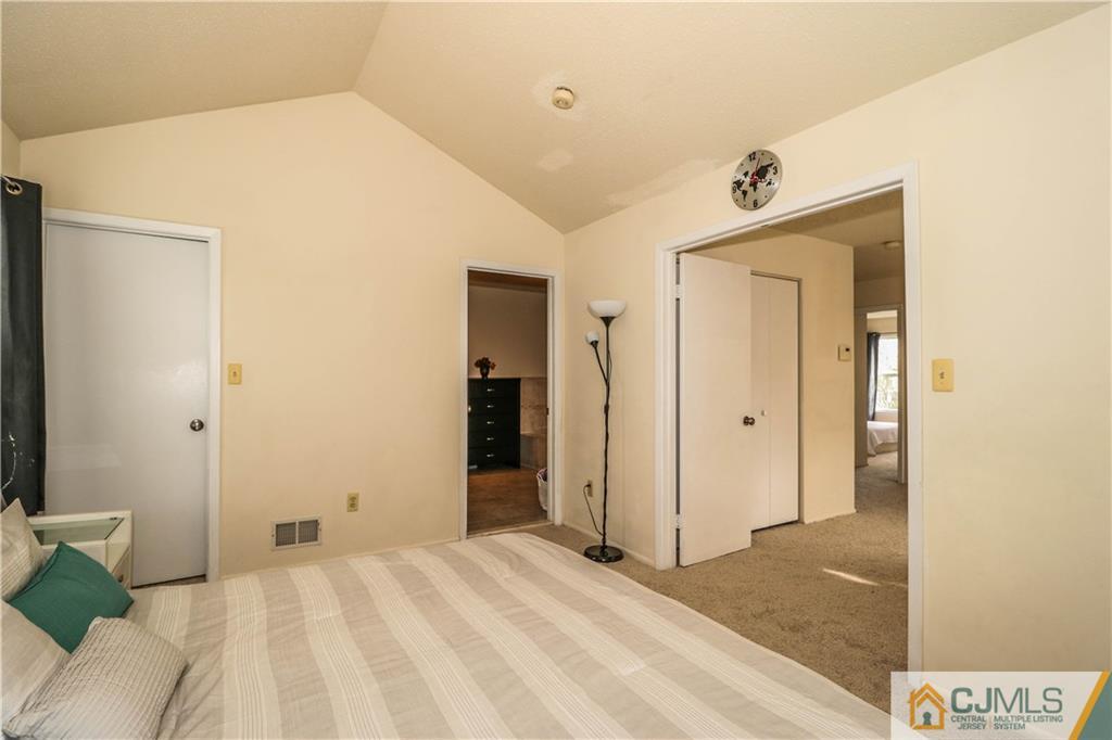 339 Lunar Road, Unit 339 Piscataway, NJ 08854 - Photo 17 of 25 Gallery Image 17