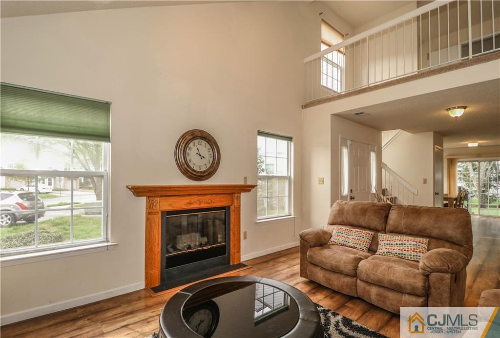339 Lunar Road, Unit 339 Piscataway, NJ 08854 - Photo 4 of 25 Gallery Image 4