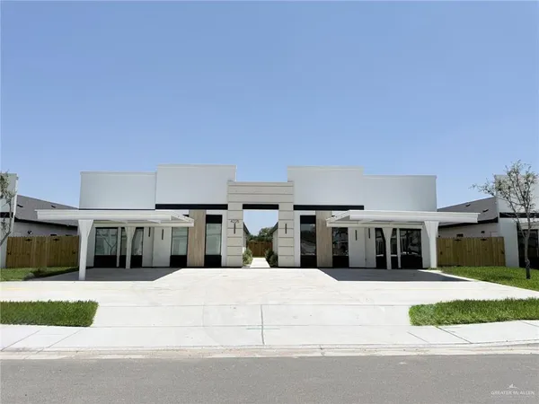 $1,200 | 4225 Heron Avenue, Unit 14, McAllen, TX 78504