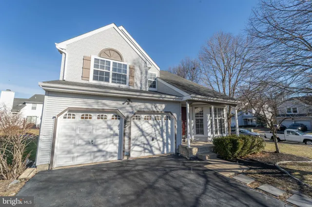 $510,000 | 19 Dryden Drive, Burlington, NJ 08016