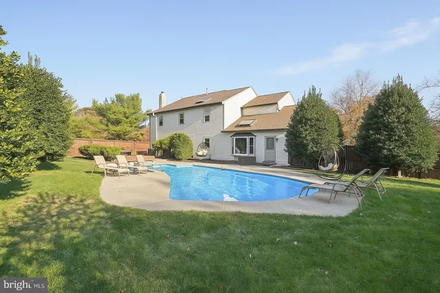 $979,000 | 10 Beth Drive, Ambler, PA 19002