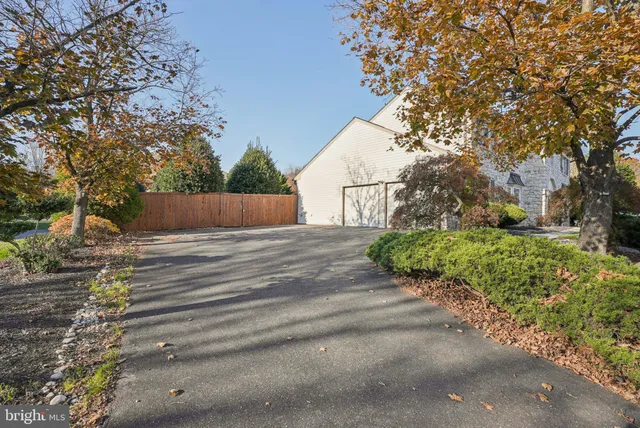 $979,000 | 10 Beth Drive, Ambler, PA 19002