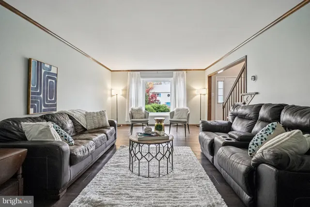 $979,000 | 10 Beth Drive, Ambler, PA 19002