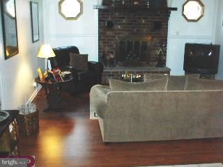 827 Fairfield Road Fairless Hills, PA 19030 - Photo 5 of 6 Gallery Image 5
