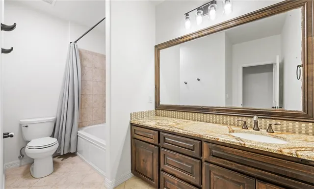 $1,250,000 | 5921 Lago Vista Drive, Corpus Christi, TX 78414