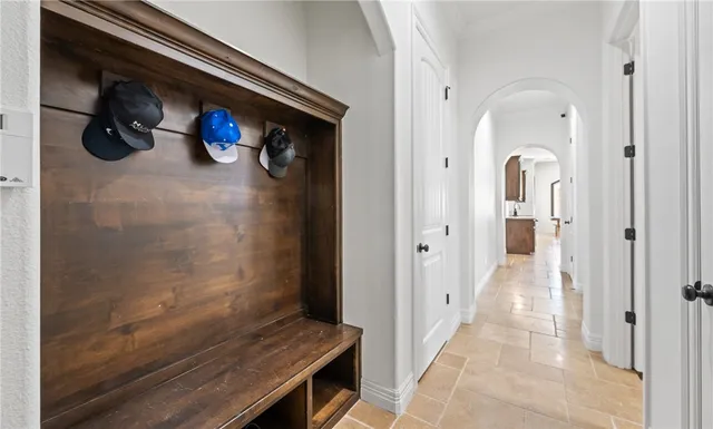 $1,250,000 | 5921 Lago Vista Drive, Corpus Christi, TX 78414