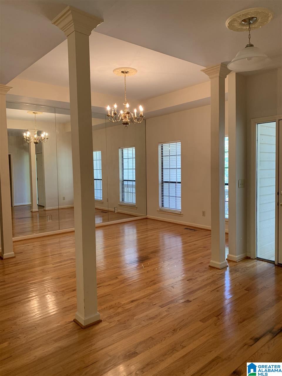 3824 Rock Ridge Road Birmingham, AL 35210 - Photo 6 of 20