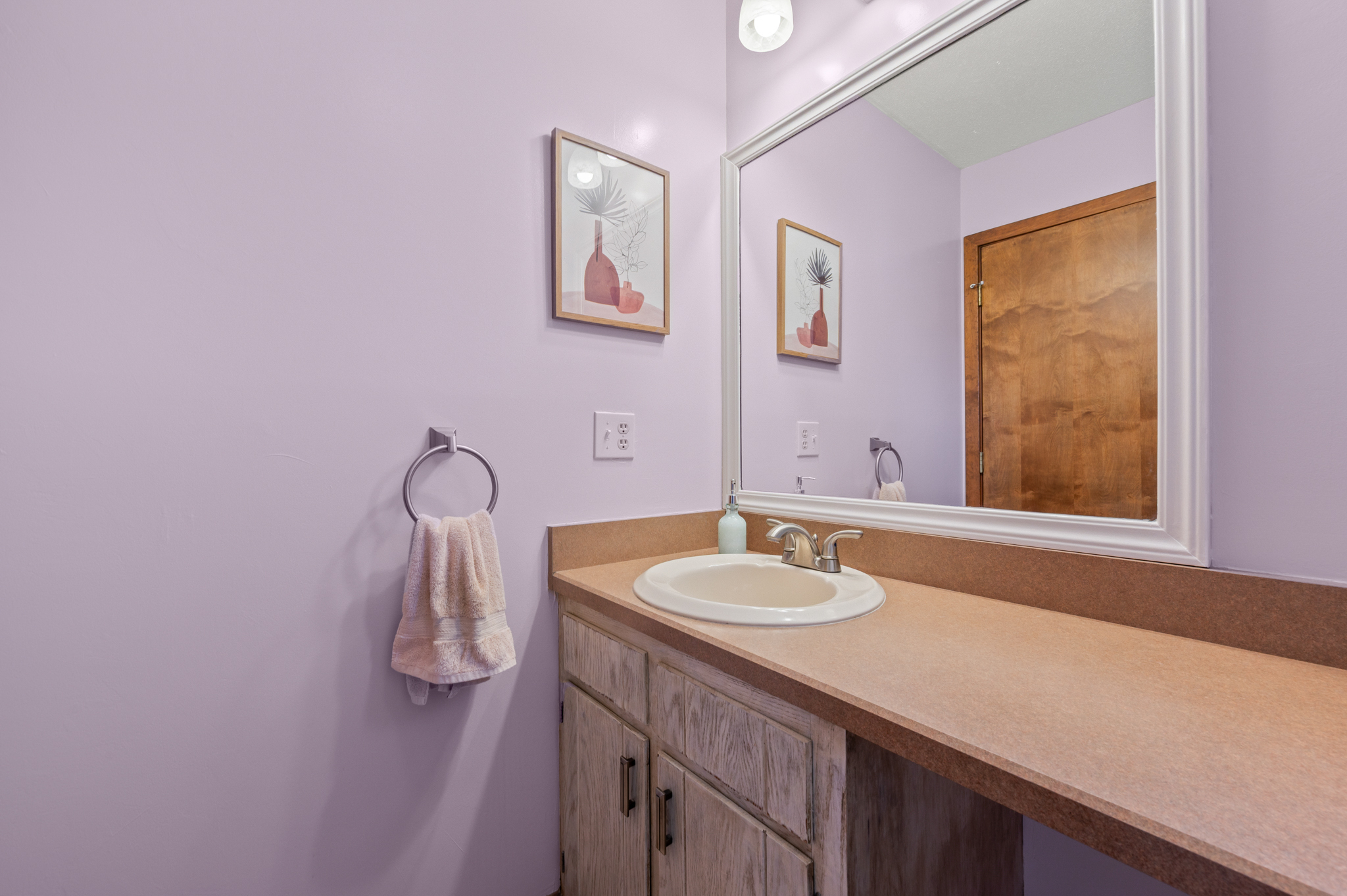 14 Inwood Lane Bristol, CT 06010 - Photo 14 of 40 a bathroom with a sink and a mirror