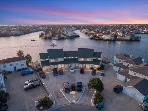 $255,500 | 15401 Fortuna Bay Drive, Unit 101, Corpus Christi, TX 78418