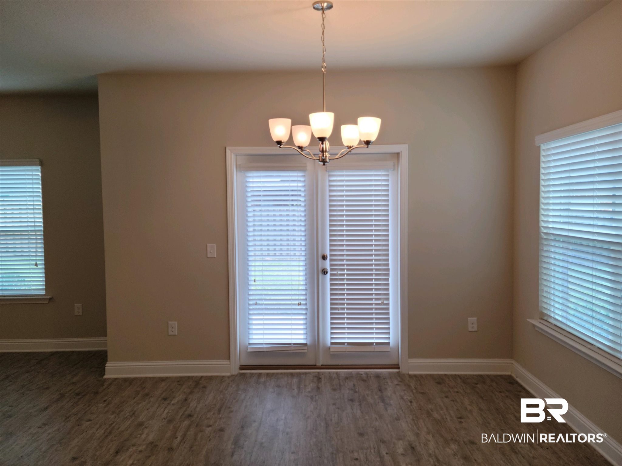 6904 Spaniel Drive, Unit B Daphne, AL 36527 - Photo 3 of 19