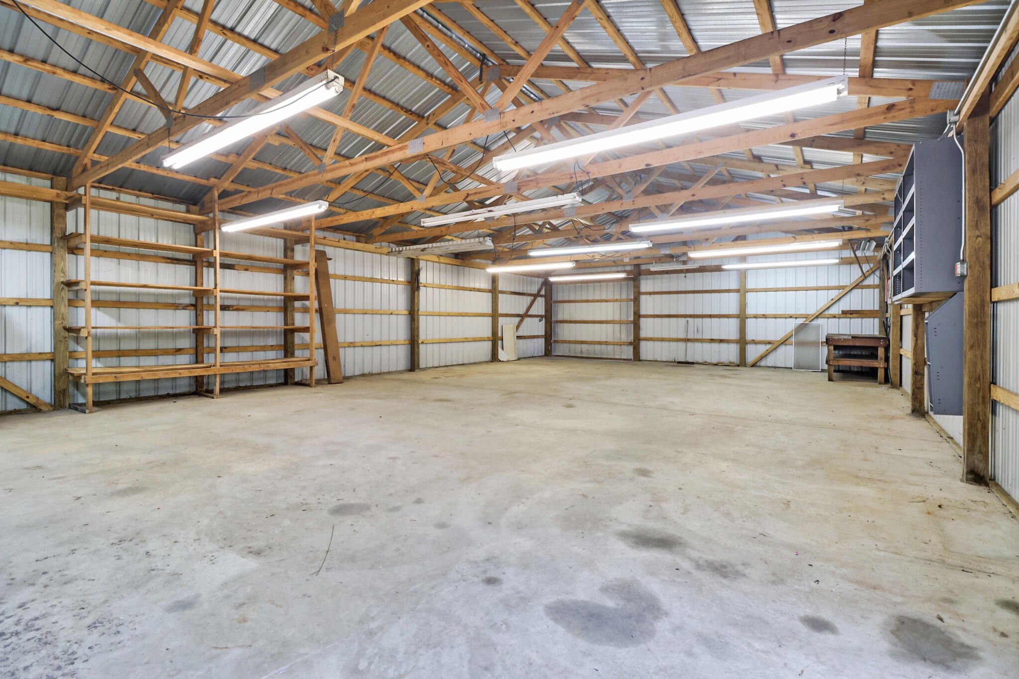 3702 Toestring Valley Road Spring City, TN 37381 - Photo 4 of 28 a view of a room with an empty space