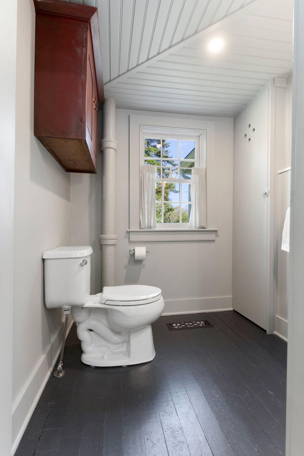63 Pepperrell Road Kittery Point, ME 03905 - Photo 19 of 51 19-web-or-mls-DSC00113