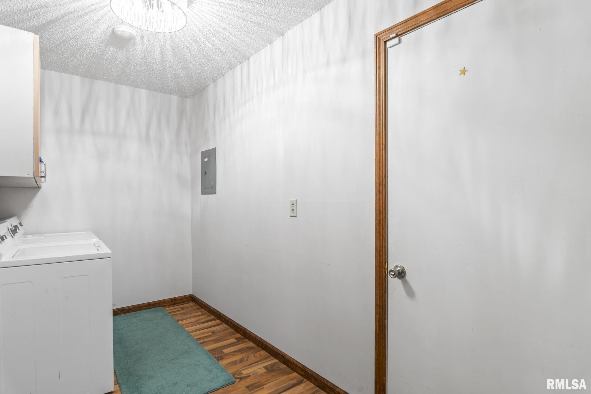121 Calvin Avenue Springfield, IL 62704 - Photo 27 of 33