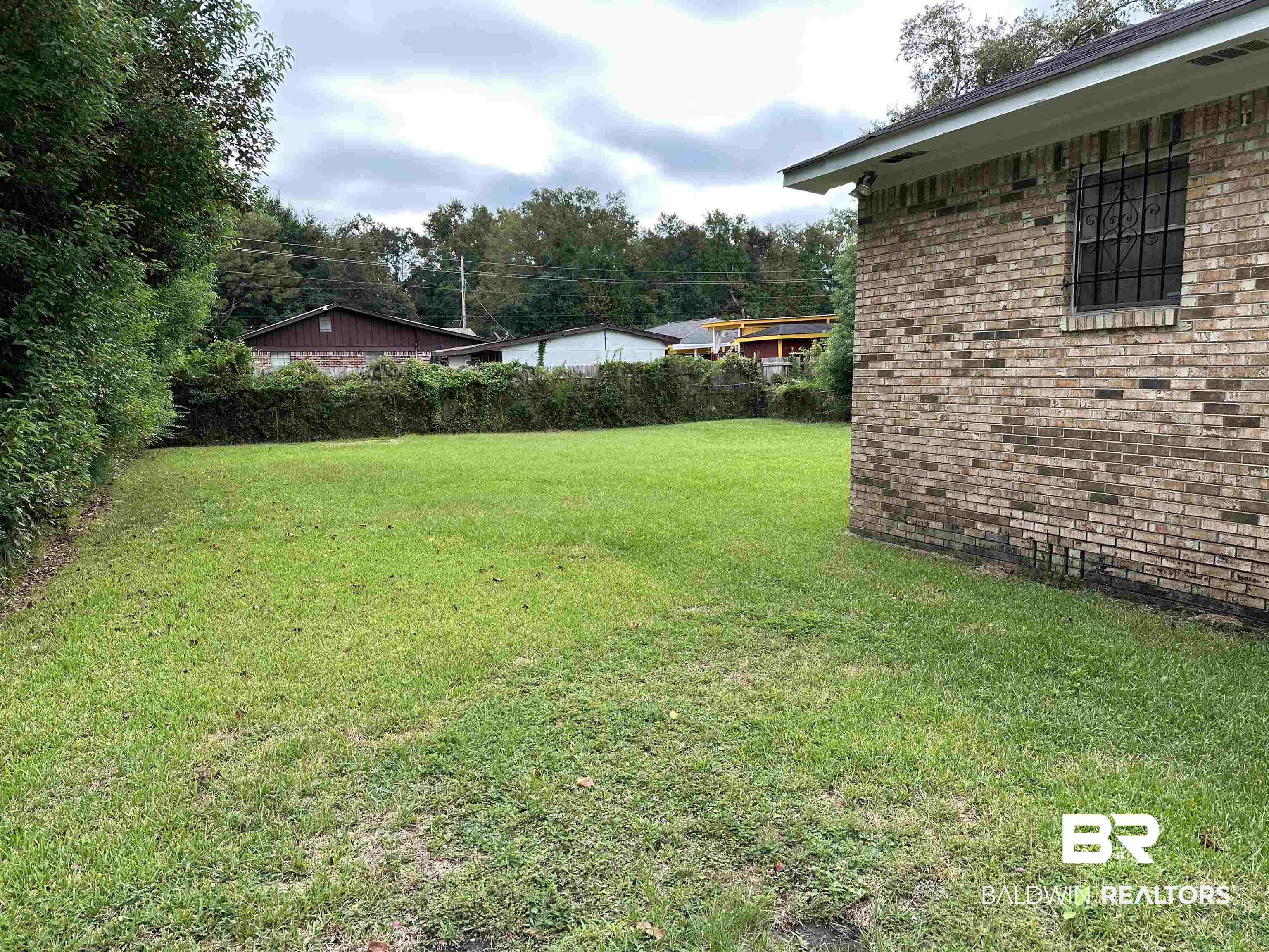 670 Bond Street Mobile, AL 36607 - Photo 10 of 11