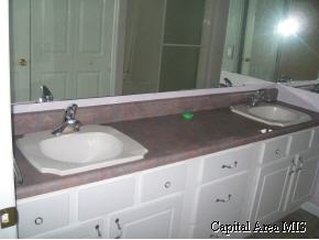 304 South Main Street Spaulding, IL 62561 - Photo 4 of 6 Gallery Image 4