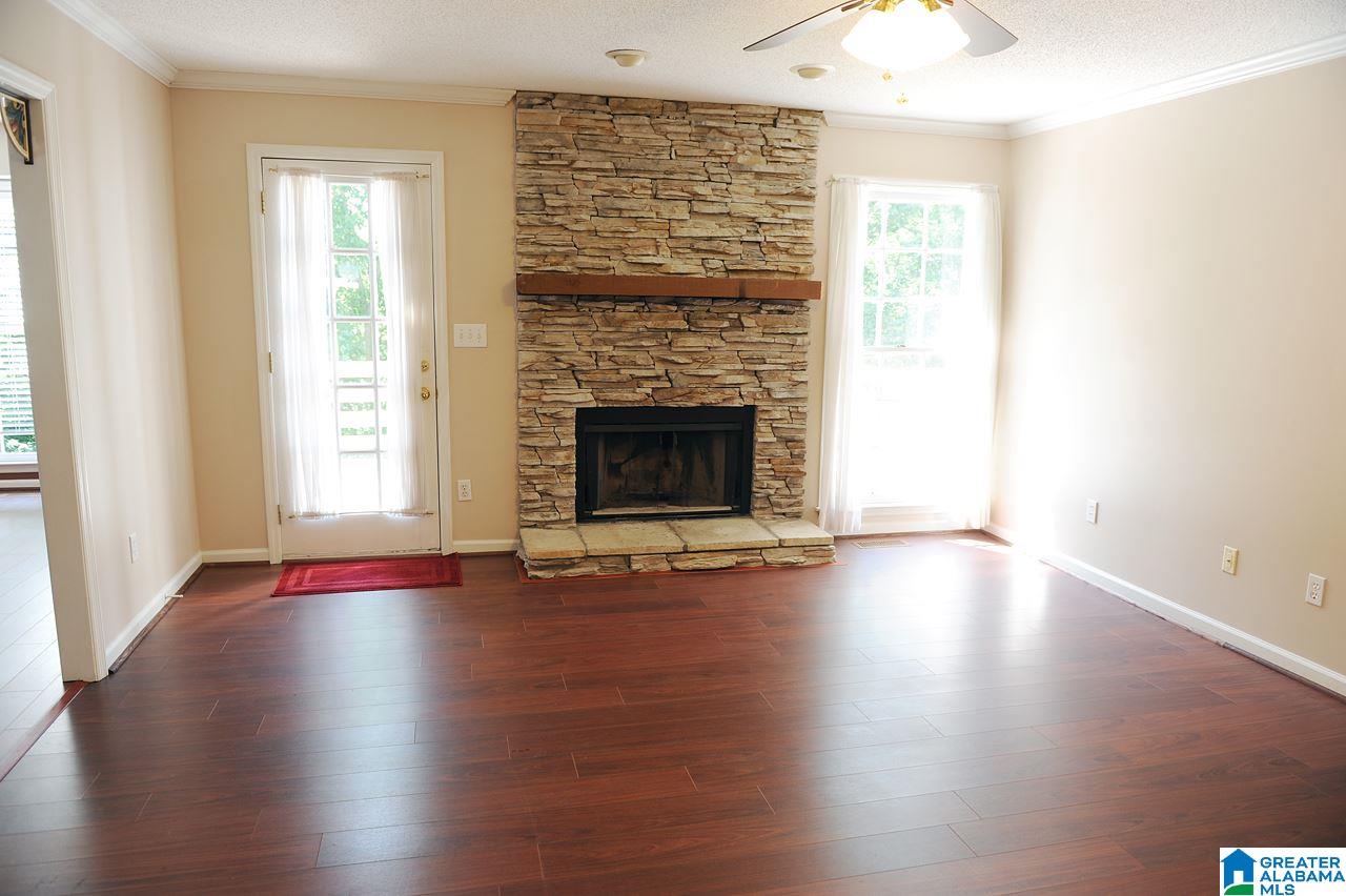 1113 Ridge Drive Pelham, AL 35124 - Photo 6 of 33