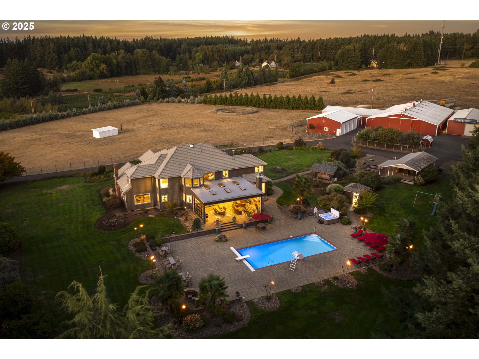 14212 South Mueller Road Oregon City, OR 97045 - Photo 2 of 48