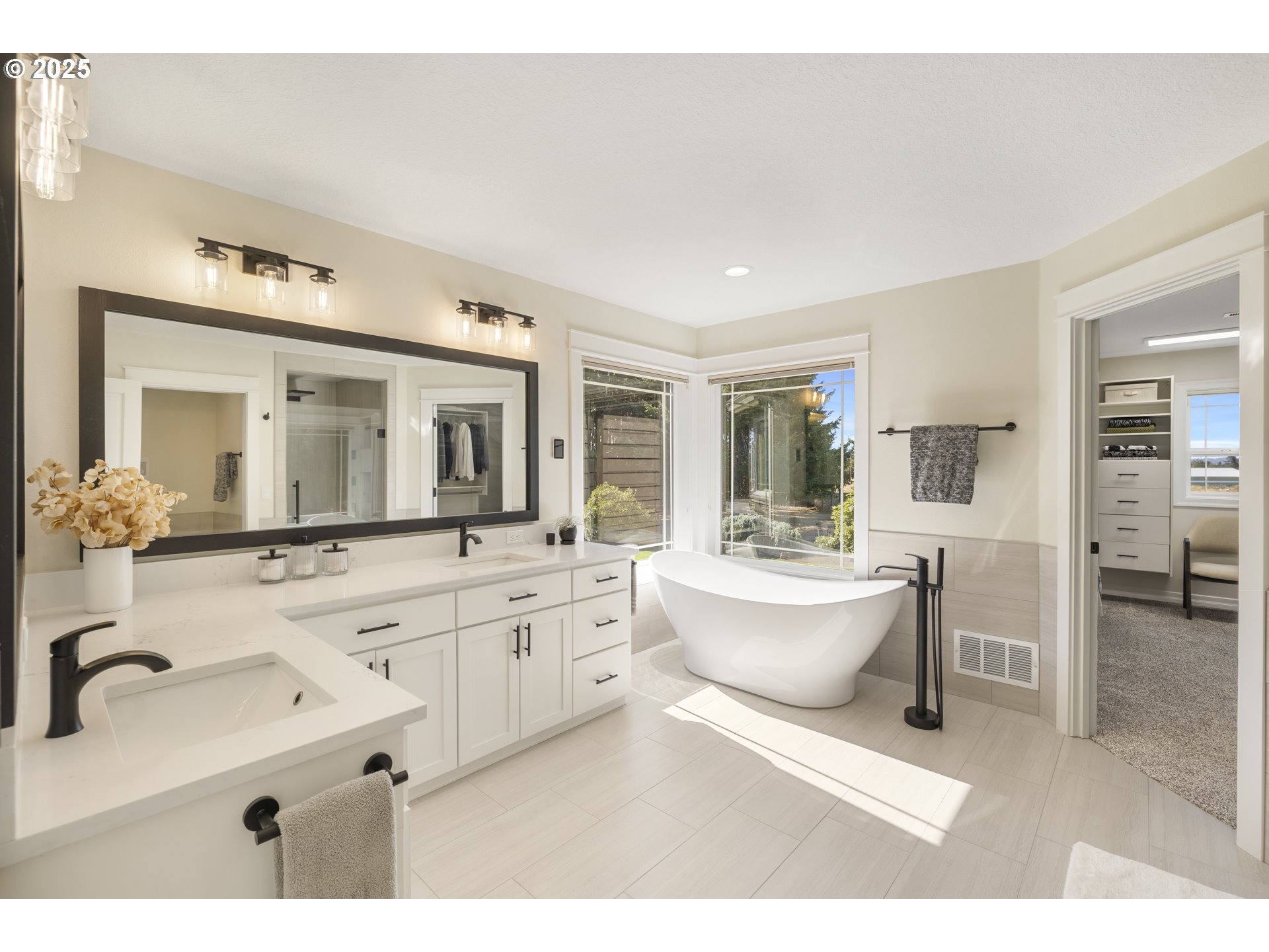 14212 South Mueller Road Oregon City, OR 97045 - Photo 23 of 48