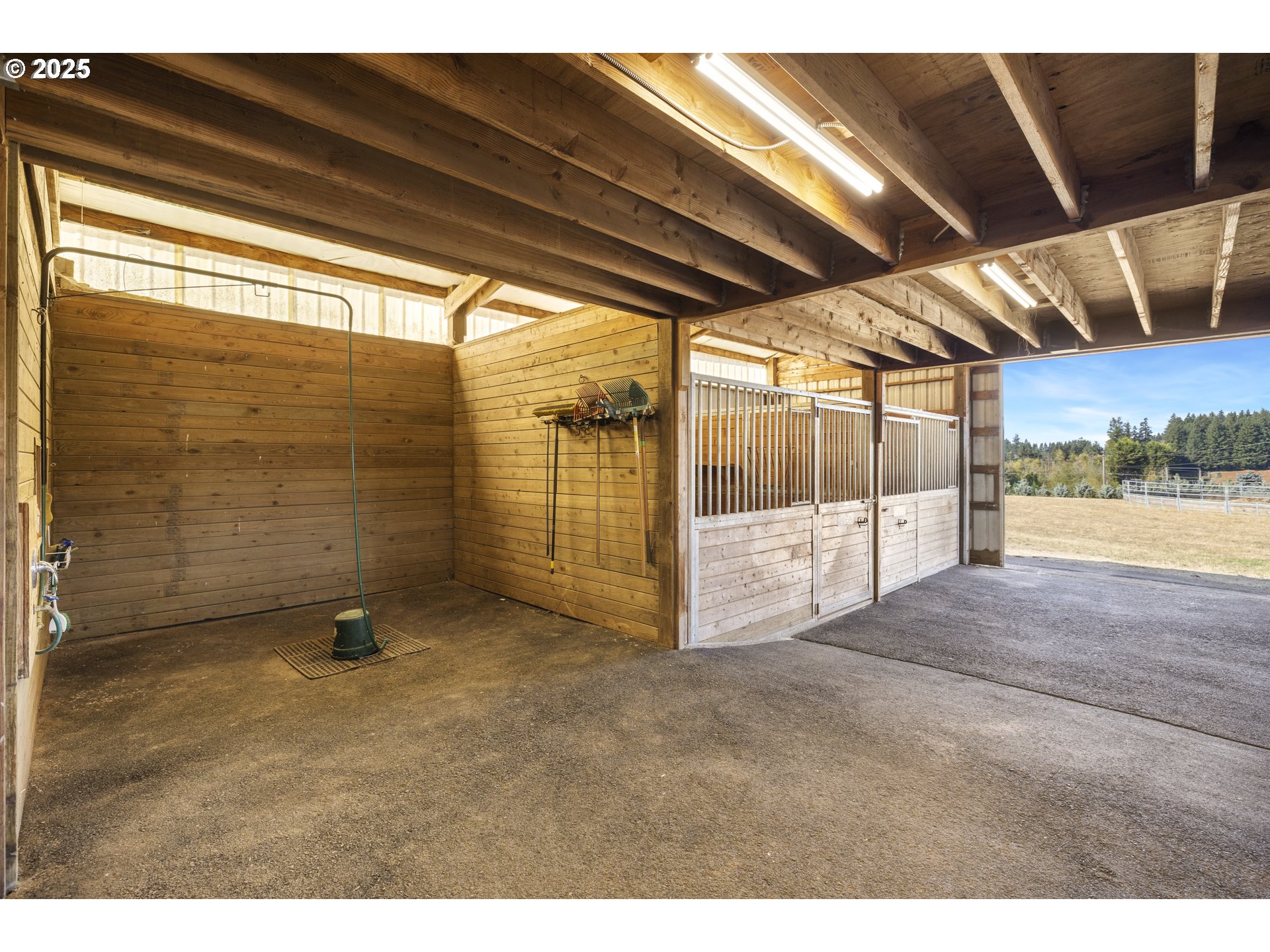 14212 South Mueller Road Oregon City, OR 97045 - Photo 35 of 48