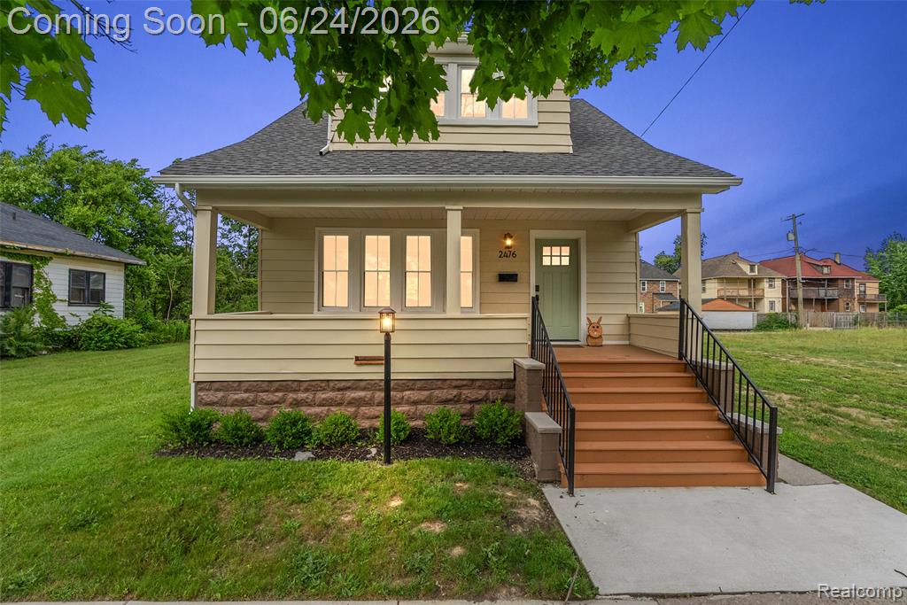 2476 Beals Street Detroit, MI 48214 - Photo 1 of 46