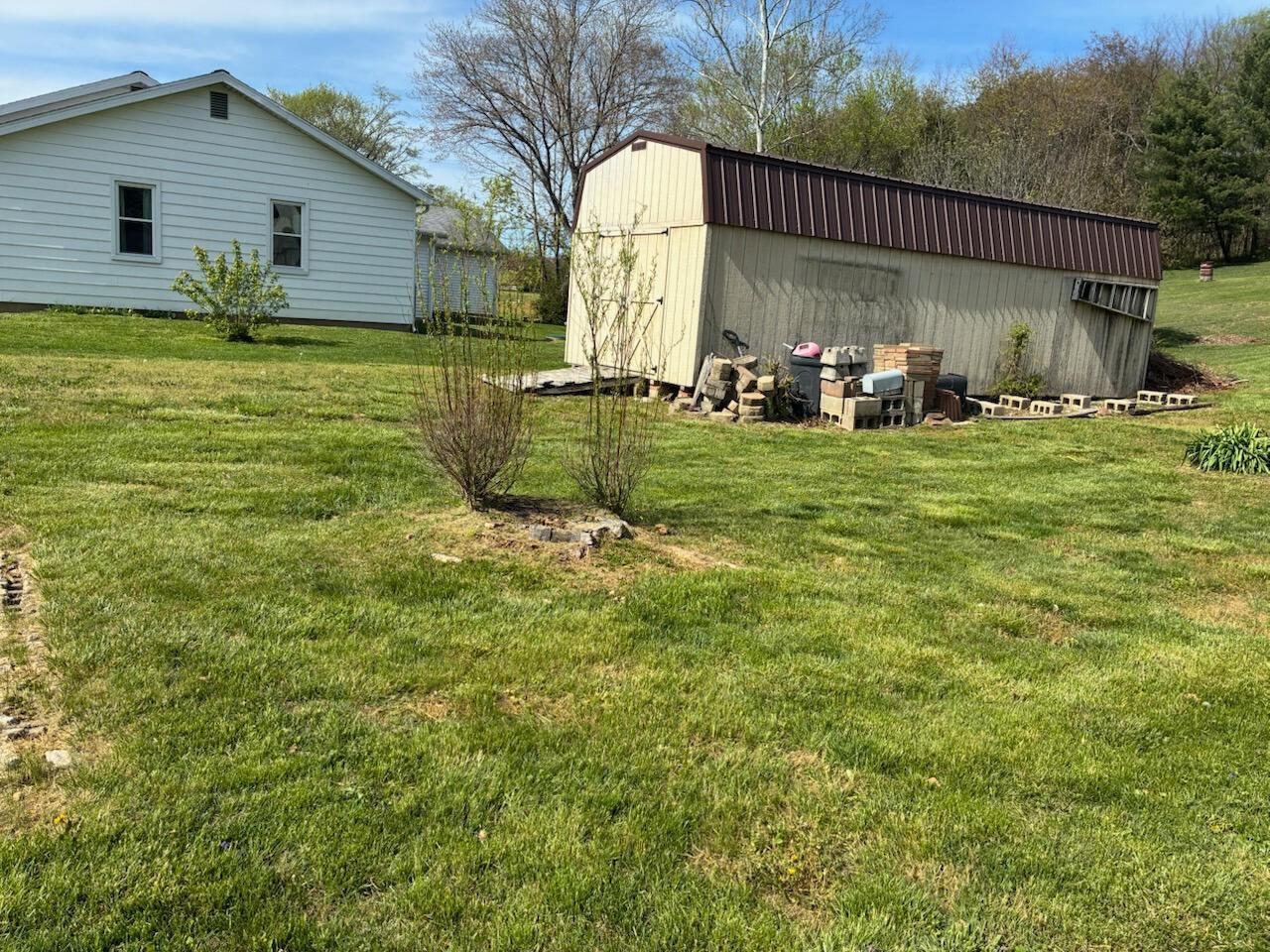 4271 Pleasant Hill Road Waverly, OH 45690 - Photo 2 of 5 image (1)