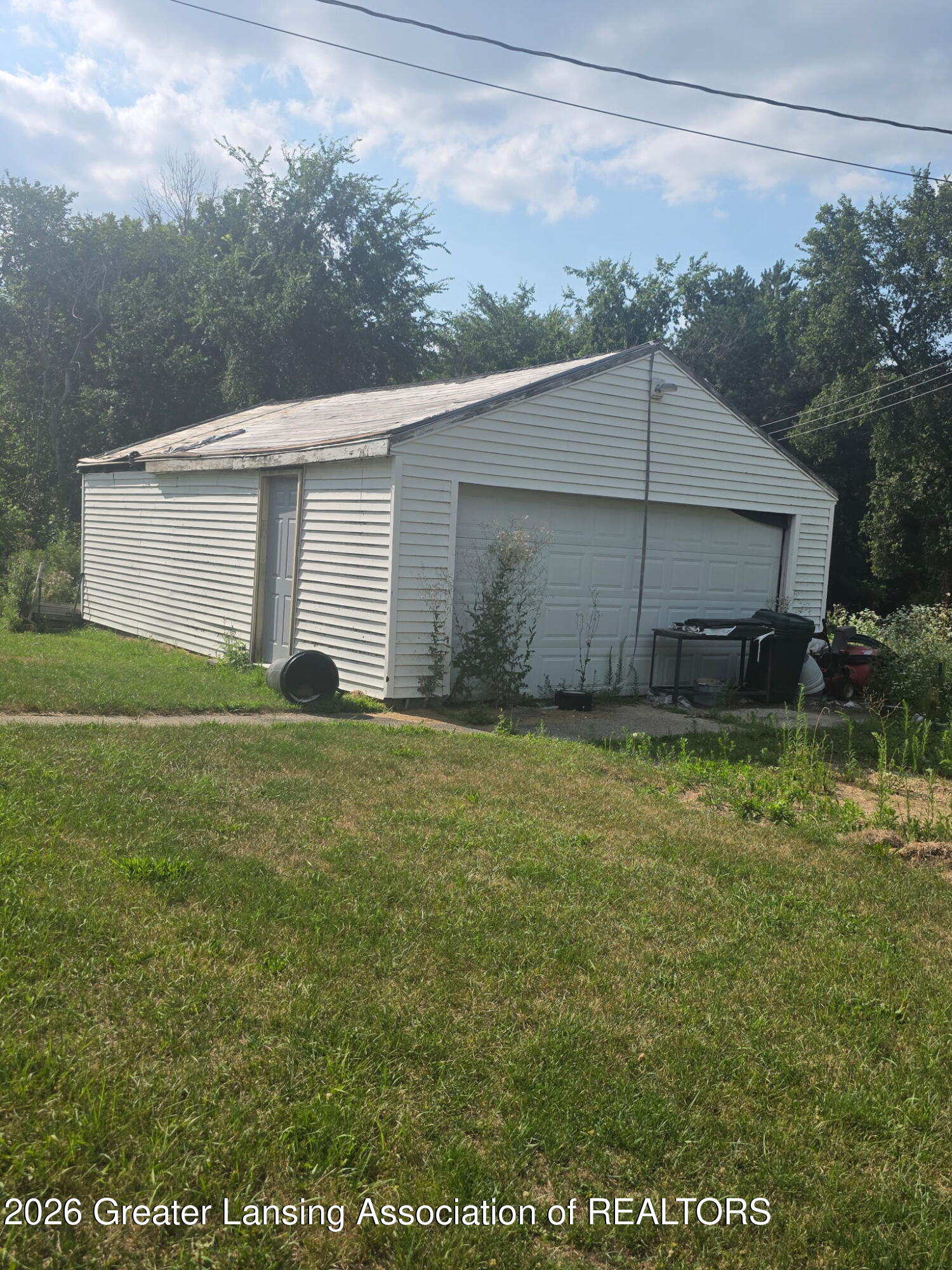 8563 Benton Road Grand Ledge, MI 48837 - Photo 3 of 17 Benton 3
