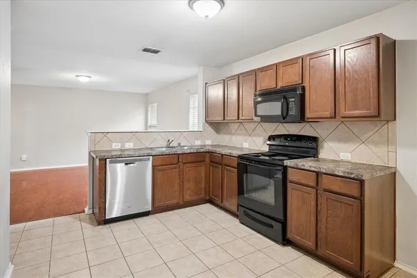 $1,850 | 9004 Quarry Ridge Trail, Fort Worth, TX 76244