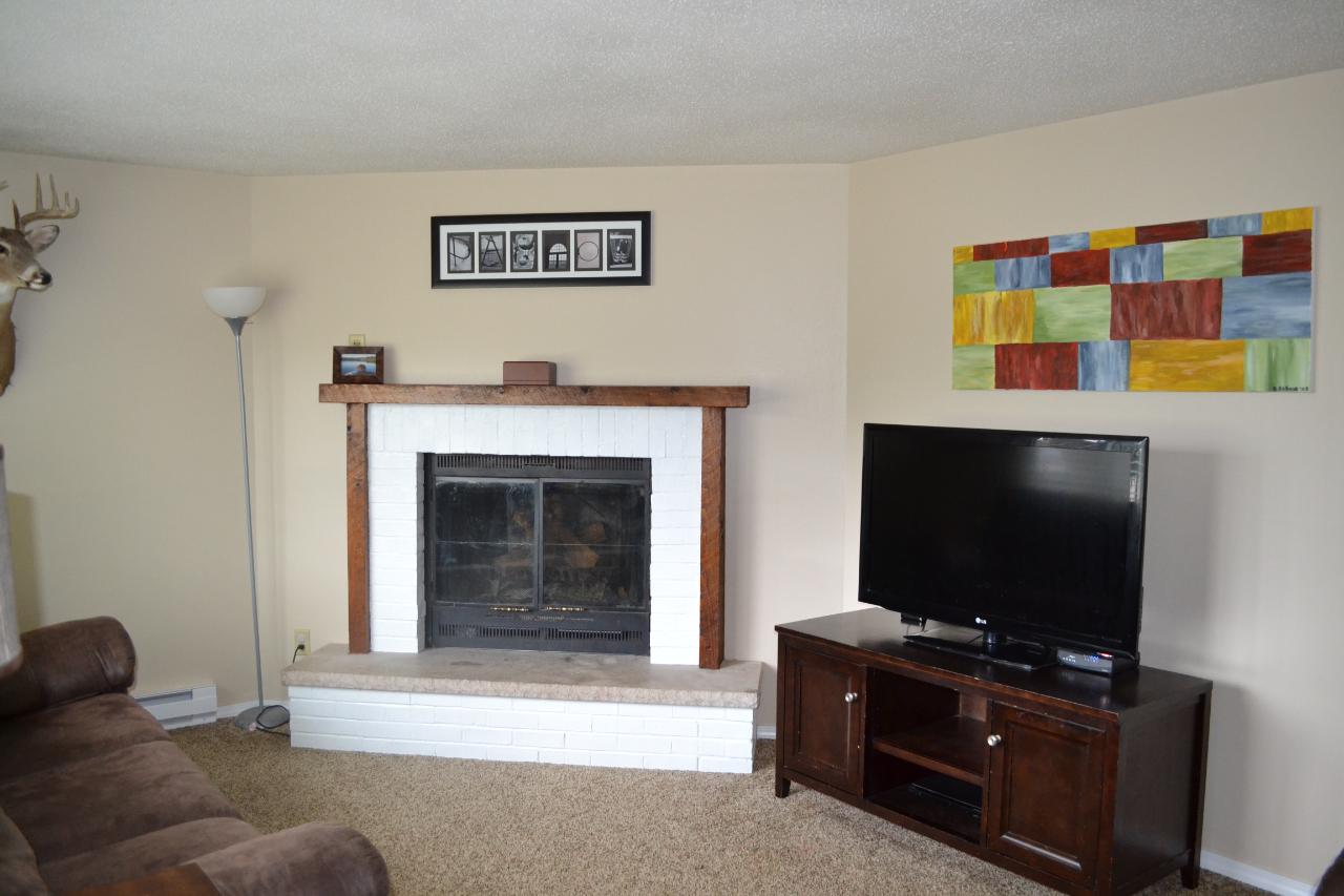 3602 Lake Thompson Road Rhinelander, WI 54501 - Photo 5 of 12 Gallery Image 5