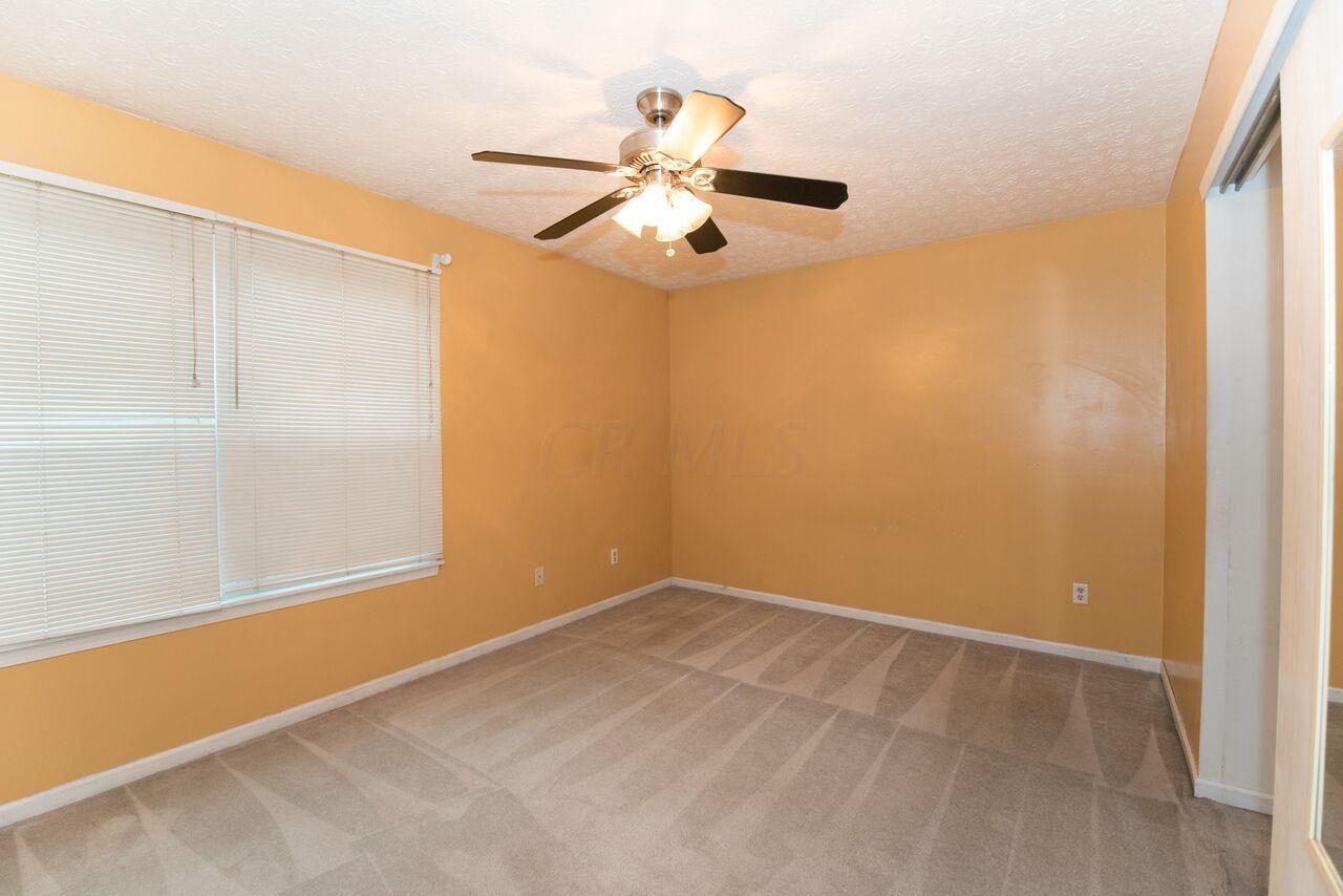 6359 Whims Road Canal Winchester, OH 43110 - Photo 8 of 17