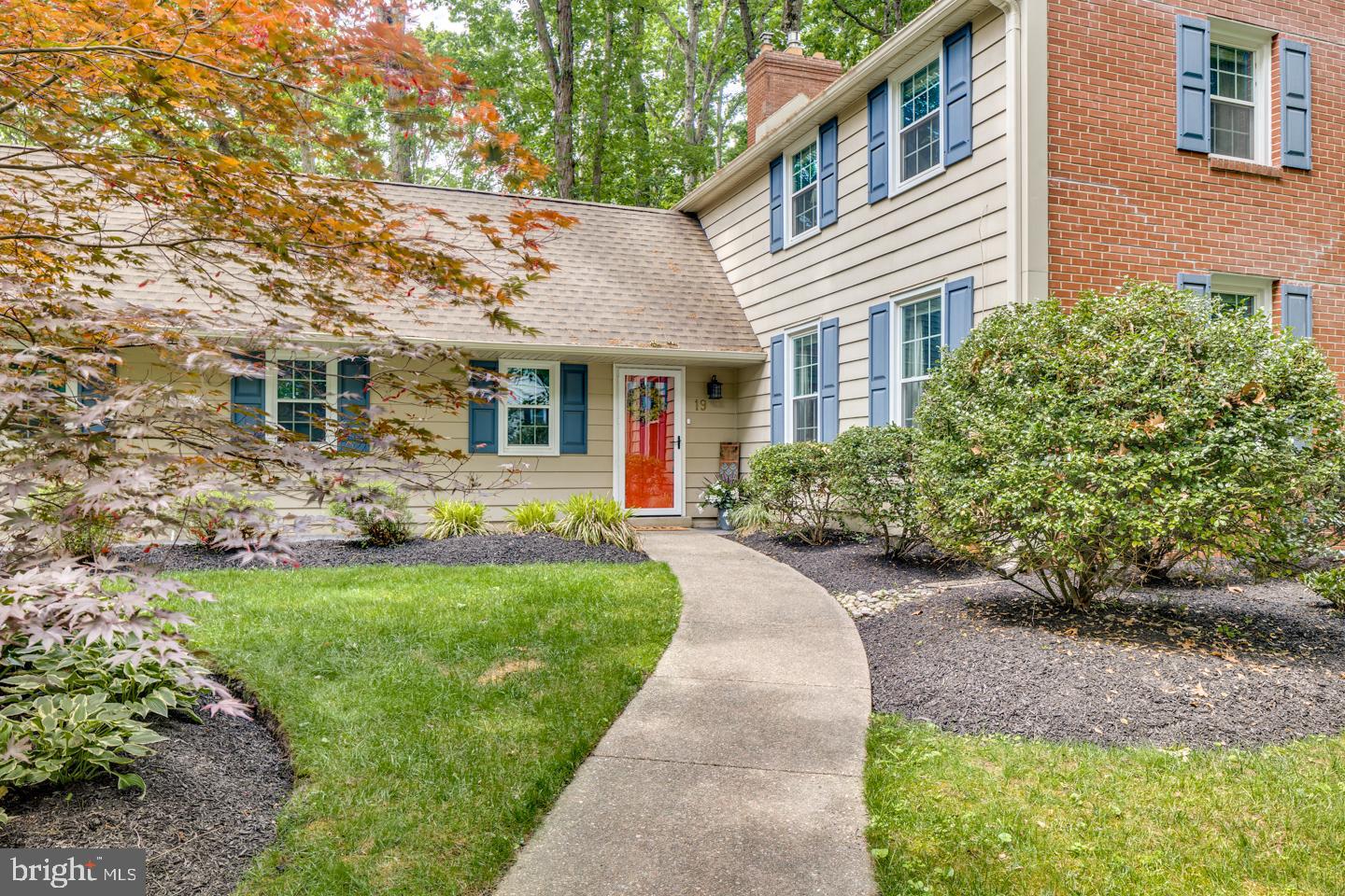 19 Dunbarton Road Cherry Hill, NJ 08003 - Photo 3 of 54 Gallery Image 3
