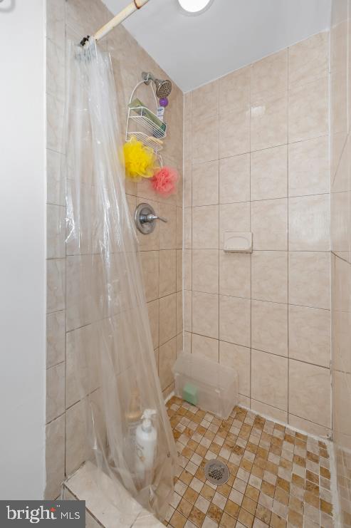 12124 Livingston Street Silver Spring, MD 20902 - Photo 10 of 26