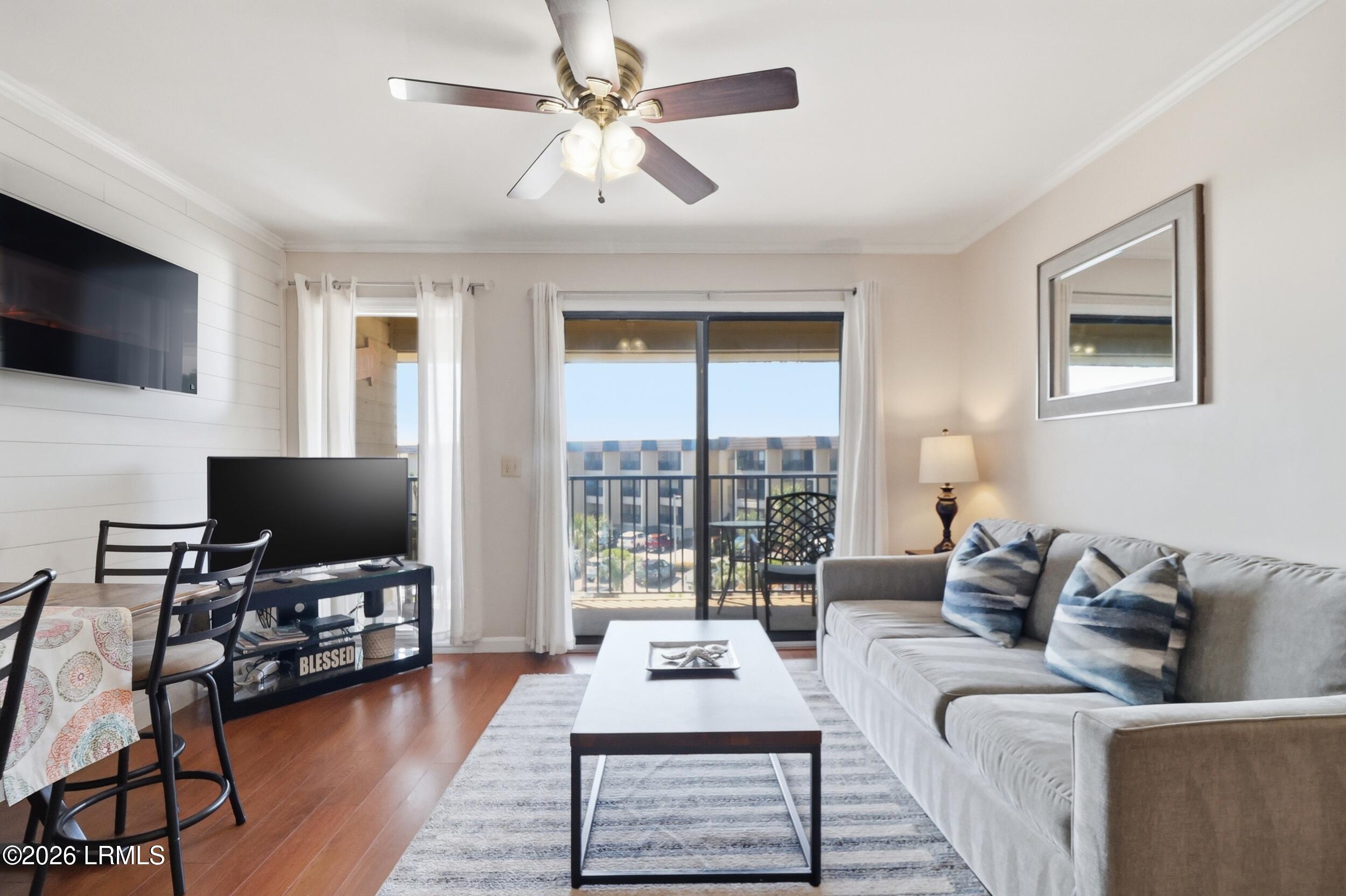 40 Folly Field Road, Unit 344B Hilton Head Island, SC 29928 - Photo 2 of 42 8_3w0a6295