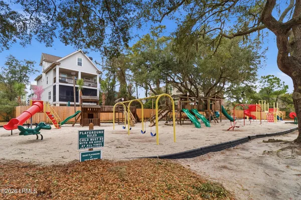 $275,000 | 40 Folly Field Road, Unit 344B, Hilton Head Island, SC 29928