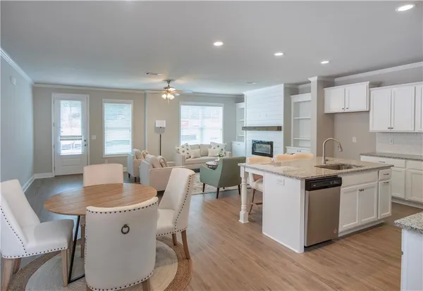 $2,200 | 5412 Maple Grove Lane, Unit 72, Flowery Branch, GA 30542