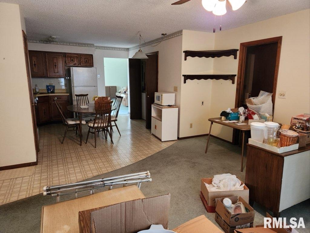 102 Crusaders Road Springfield, IL 62704 - Photo 6 of 12