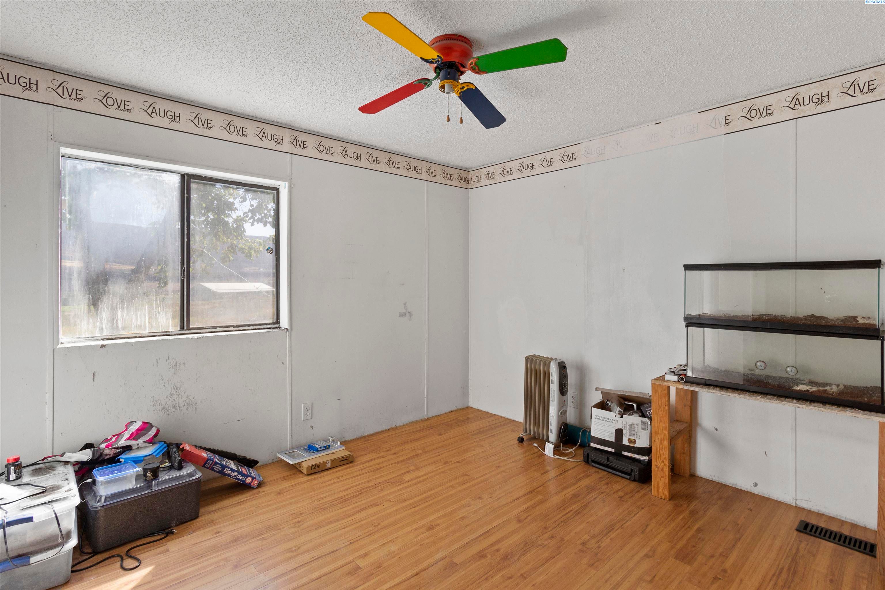 35206 West Rayhill Road Benton City, WA 99320 - Photo 23 of 32 Gallery Image 23