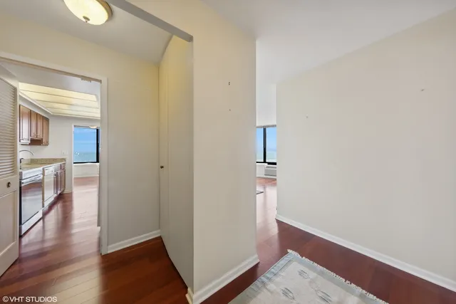 $2,700 | 155 North Harbor Drive, Unit 509, Chicago, IL 60601